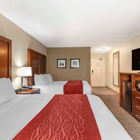 Comfort Inn & Suites Middletown - Franklin Экстерьер фото