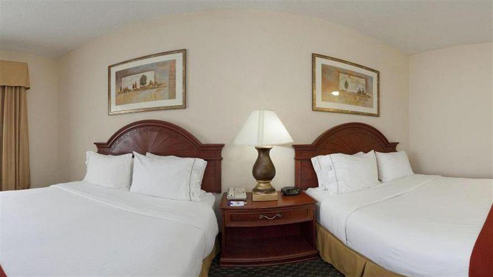 Comfort Inn & Suites Middletown - Franklin Экстерьер фото