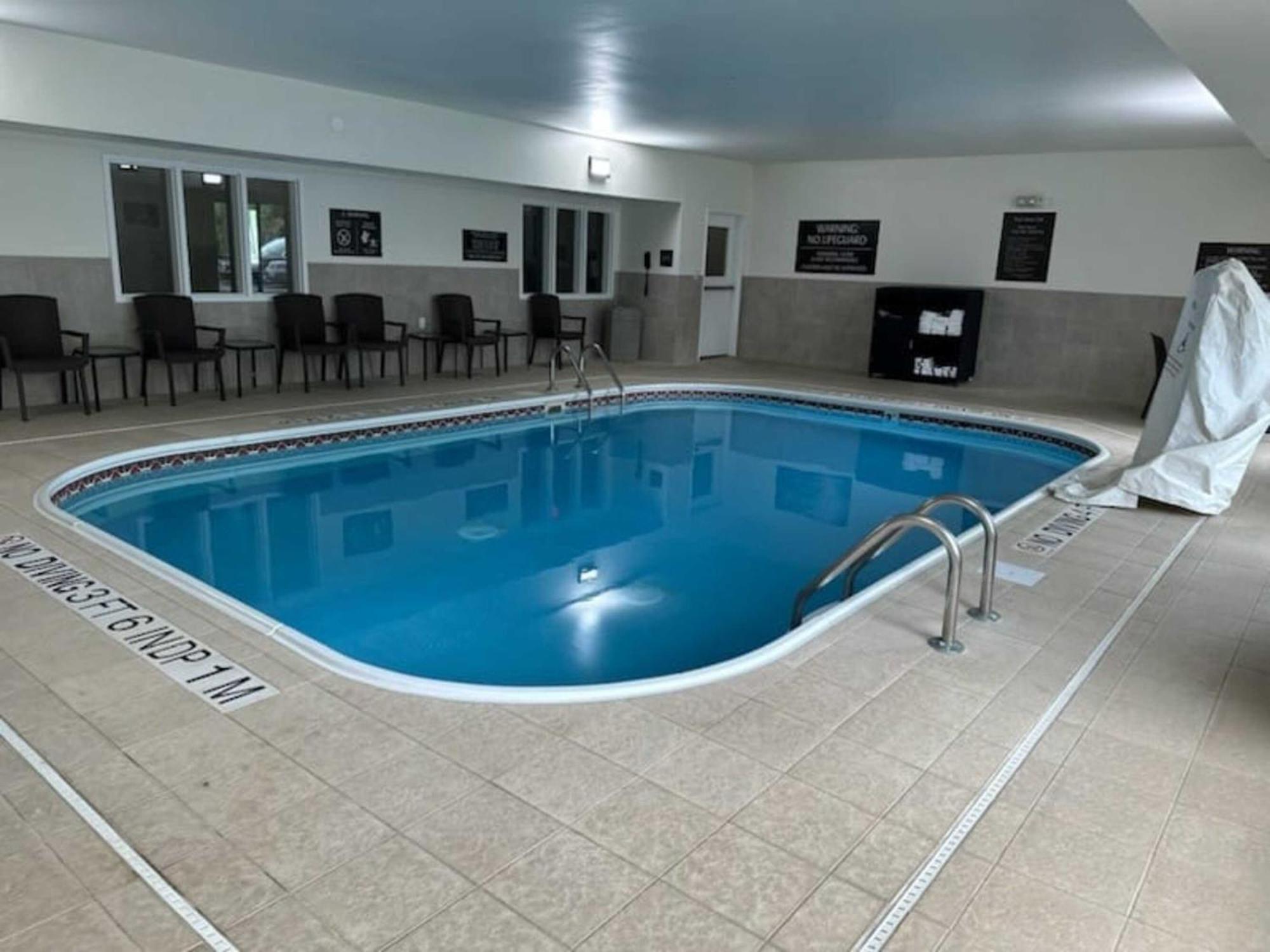 Comfort Inn & Suites Middletown - Franklin Экстерьер фото